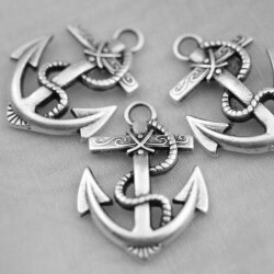 5 anchor Pendants