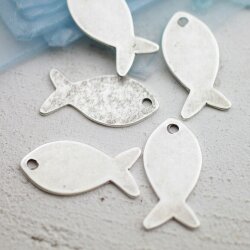 10 Fish Pendants