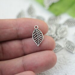 20 leaf, Nature Pendants