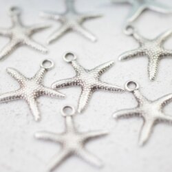 20 Starfish Pendants