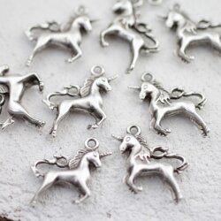 10 Einhorn Charm Anhänger