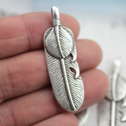 5 Feather Pendants