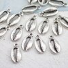 10 shell Pendants