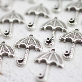 10 Umbrella Pendants