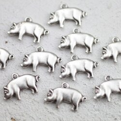 10 Pig Pendants