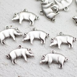 10 Pig Pendants