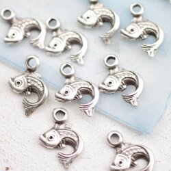 10 Fish Pendants