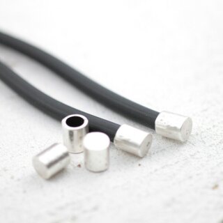 10 Endkappen fr Leder, Altsilber