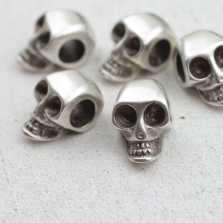 1 Totenkopf Perlen