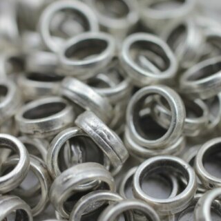 100 Metall-Ringe