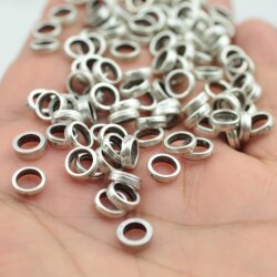 100 Metall-Ringe