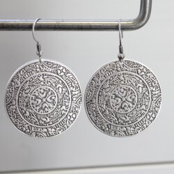 Oriental Antique Look Earhooks