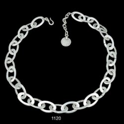 Chain link with oval metal elements Necklace Statement...