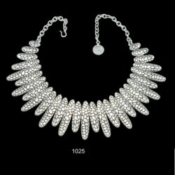 Statement Necklace with oval metal elements