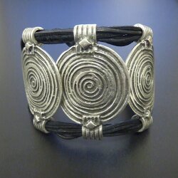 Oriental und boho Style, Armband mit Spiral-Medallions