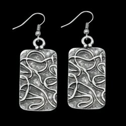 Rectangular earhooks with flourish