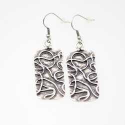 Rectangular earhooks with flourish