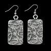 Rectangular earhooks with flourish