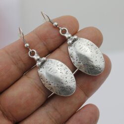 Oval drop Earrings