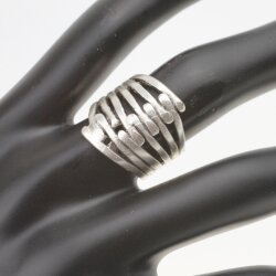 Verschränkte Finger Ring, 1,95x2,0 cm