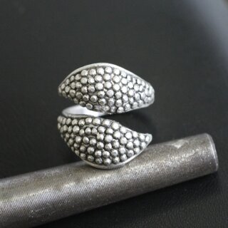 Bltter, genoppt, Ring, 2,2 cm