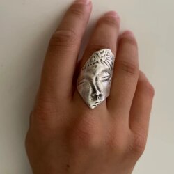 Antique face Ring, 3,2 cm