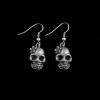 Lady Skull, Deaths head earrings