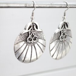 Oriental Design Earrings