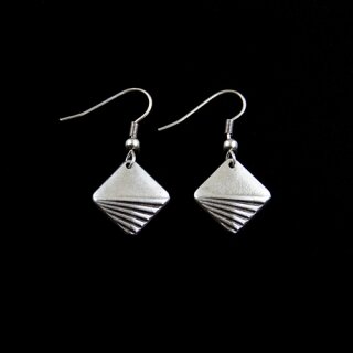 Rhomb Earrings