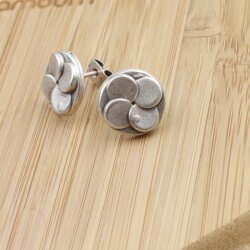 bloom, leaf, stud earrings, ø 1,5 cm