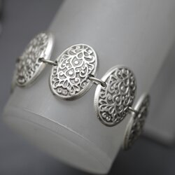 Boho Bracelet, Oriental Look, Flower Fancywork, ornament