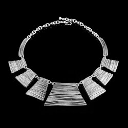 Noble Necklace with Pyramidal shape metal elements