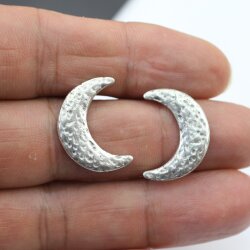 Halfmoon stud earrings, 2,2 cm