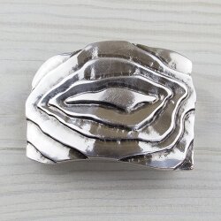 Venus shell oyster, Antique silver