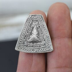 Pyramide Ring, 2,7x2,5 cm