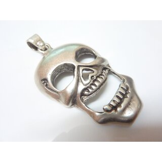 screaming Skull, Deaths head Pendant