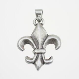 Fleur-de-Lys Pendant