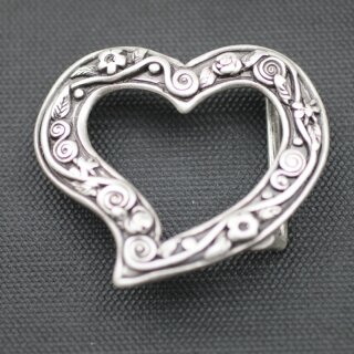 Belt Buckle Heart with flower border, 7,5*6 cm, Antique Silver