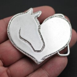 Herz mit Pferdekopf Gürtelschnalle, 6,4x5,5 cm