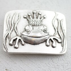 Belt Buckle Frog King, Antique Silver