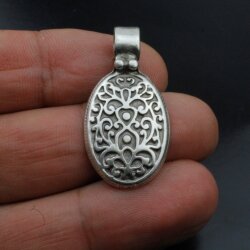 Oriental Look Pendant, oval, 3,8x1,8 cm