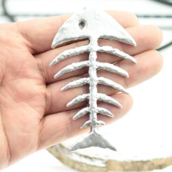 fishbone Pendant, 9,5x5,8 cm