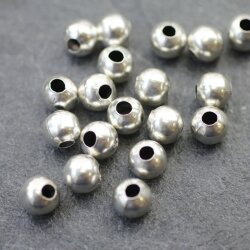 30 pcs. round metal Beads 8 mm Antique Silver