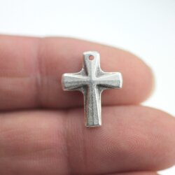 10 Cross Pendants 19x15 mm, Antique Silver