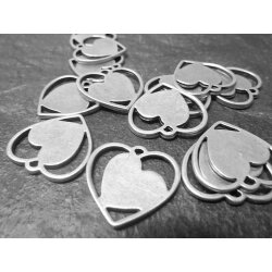 10 Heart Charms