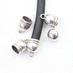 10 Endkappen 13 x 8 mm (Ø 5 mm)