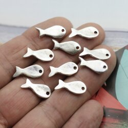 20 Fisch Anhnger Charm 18 x 8 mm ( 1.2 mm)