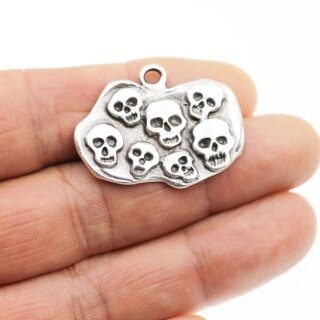 1 Totenkopf Anhnger 38x27 ( 3 mm)