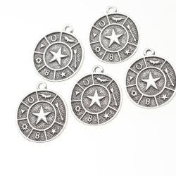 5 rune Charms 23 mm (Ø 2 mm)