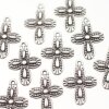 20 Charms Cross 18x13 mm (Ø 1,2 mm)